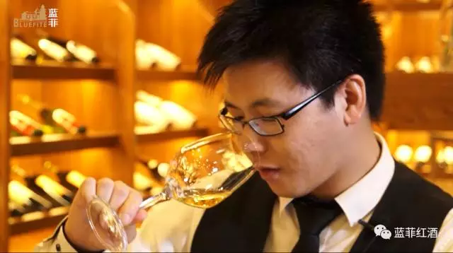 6個步驟，資深品酒師教你如何來品葡萄酒