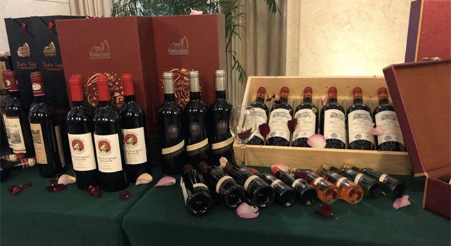 開(kāi)葡萄酒專賣(mài)店哪個(gè)品牌好